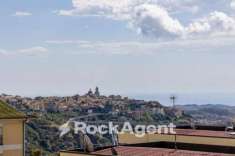 Foto Appartamento in vendita a Catanzaro - 4 locali 146mq