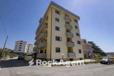 Foto Appartamento in vendita a Catanzaro