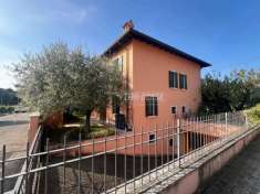 Foto Appartamento in vendita a Cavaion Veronese