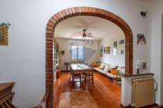 Foto Appartamento in vendita a Cavriglia