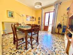 Foto Appartamento in vendita a Cecina