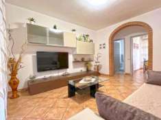 Foto Appartamento in vendita a Cecina Marina - Cecina 76 mq  Rif: 1328191