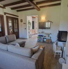 Foto Appartamento in Vendita a Cellatica Cellatica - Centro