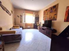 Foto Appartamento in vendita a Cesano Boscone - 2 locali 70mq