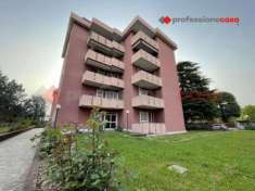 Foto Appartamento in vendita a Cesano Boscone - 3 locali 110mq