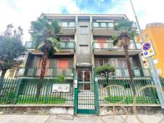 Foto Appartamento in vendita a Cesano Boscone