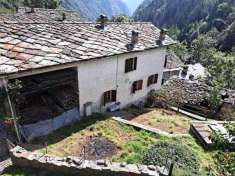 Foto Appartamento in vendita a Champorcher