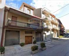 Foto Appartamento in vendita a Chiaramonte Gulfi