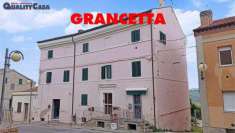 Foto Appartamento in vendita a Chiaravalle
