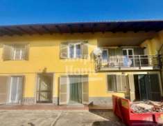 Foto Appartamento in vendita a Chivasso - 4 locali 51mq