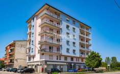 Foto Appartamento in vendita a Chivasso