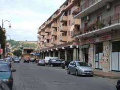 Foto Appartamento in vendita a Ciro' Marina