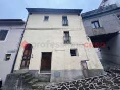 Foto Appartamento in vendita a Cittaducale - 4 locali 80mq