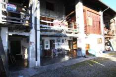 Foto Appartamento in vendita a Cittiglio