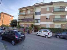 Foto Appartamento in vendita a Civita Castellana - 5 locali 105mq