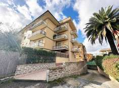 Foto Appartamento in vendita a Civita Castellana