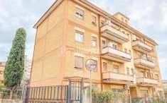 Foto Appartamento in vendita a Civitavecchia