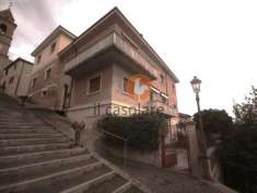 Foto Appartamento in vendita a Colli al Metauro
