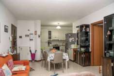 Foto Appartamento in Vendita a Colognola ai Colli Colognola ai Colli