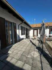 Foto Appartamento in vendita a Como - 2 locali 42mq