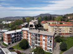 Foto Appartamento in vendita a Como