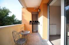 Foto Appartamento in vendita a Como