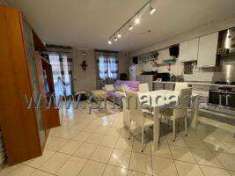 Foto Appartamento in vendita a Correzzola