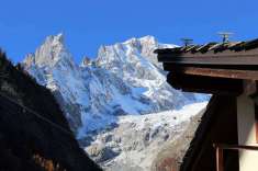 Foto Appartamento in vendita a Courmayeur