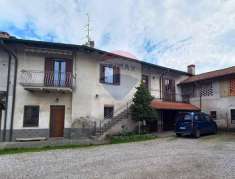 Foto Appartamento in vendita a Crosio Della Valle
