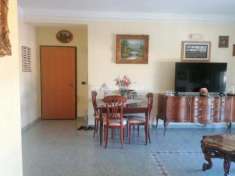 Foto Appartamento in vendita a Crotone - 5 locali 127mq