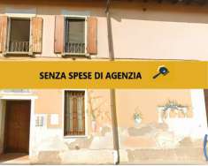 Foto Appartamento in Vendita a Dello Dello