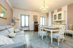 Foto Appartamento in vendita a Desenzano Del Garda