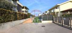 Foto Appartamento in vendita a Desenzano Del Garda