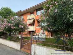 Foto Appartamento in Vendita a Desenzano del Garda