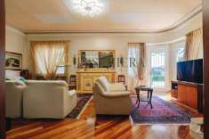 Foto Appartamento in vendita a Desenzano Del Garda