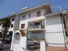 Foto Appartamento in vendita a Diano Marina