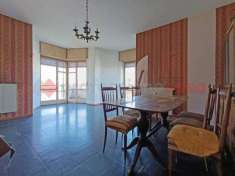 Foto Appartamento in vendita a Dormelletto