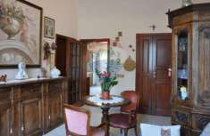 Foto Appartamento in vendita a Empoli - 5 locali 145mq