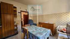 Foto Appartamento in vendita a Falconara Marittima - 6 locali 110mq