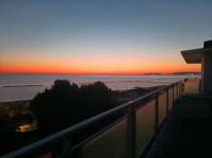 Foto Appartamento in vendita a Falconara Marittima