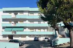 Foto Appartamento in vendita a Falconara Marittima