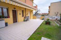 Foto Appartamento in vendita a Fano