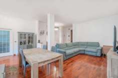 Foto Appartamento in vendita a Ferrara - 5 locali 158mq