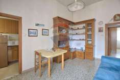 Foto Appartamento in vendita a Figline e Incisa Valdarno - 6 locali 100mq