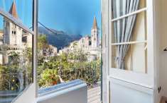Foto Appartamento in vendita a Finale Ligure