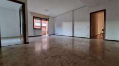 Foto Appartamento in vendita a Fiorenzuola D'Arda - 4 locali 120mq