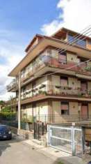 Foto Appartamento in vendita a Fiumefreddo Di Sicilia - 5 locali 135mq