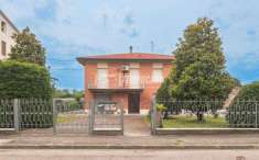 Foto Appartamento in vendita a Forli'