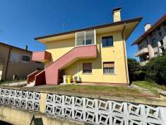 Foto Appartamento in vendita a Fossalta Di Portogruaro