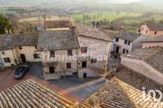 Foto Appartamento in vendita a Fossato Di Vico